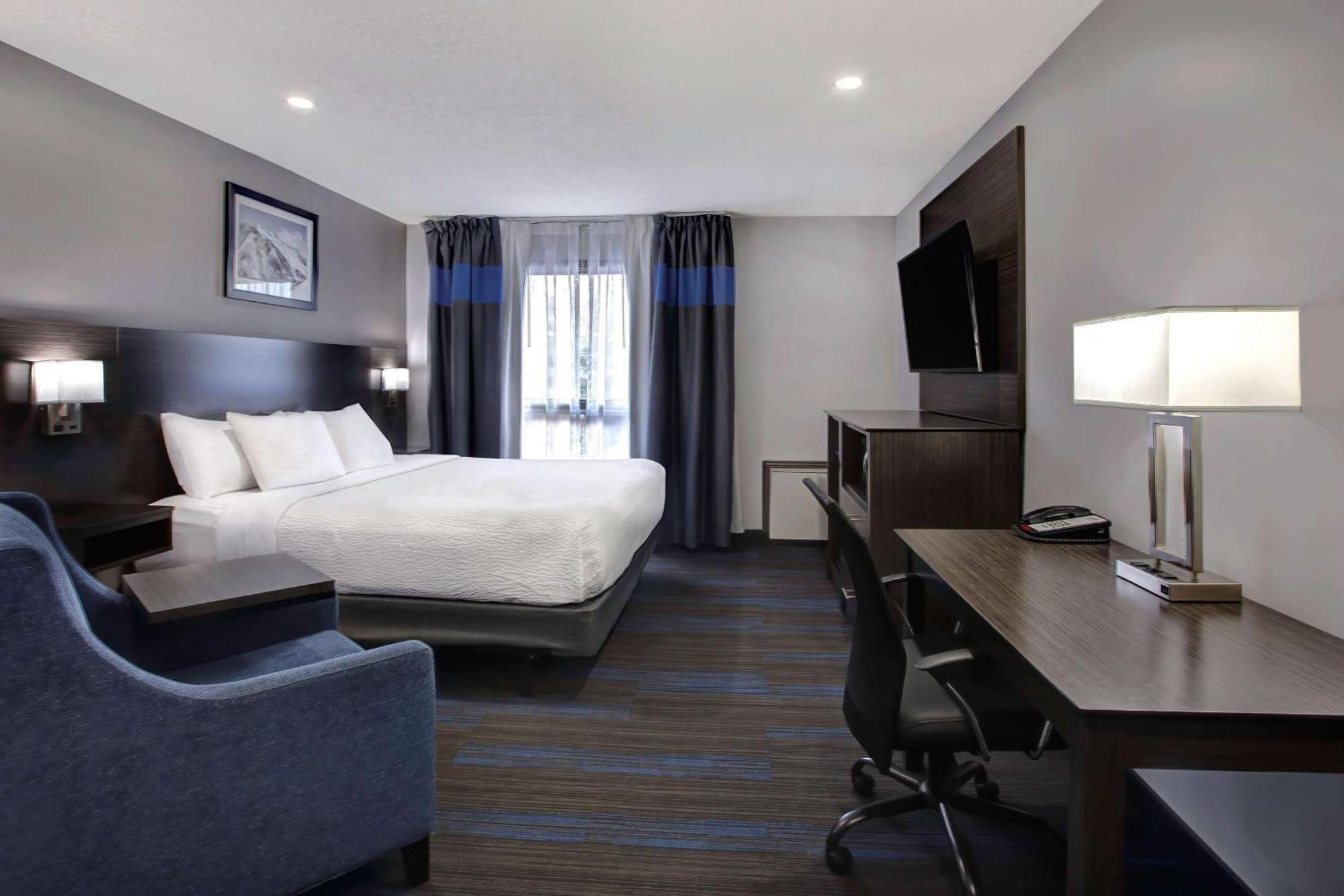 Days Inn By Wyndham Barrie Exteriér fotografie