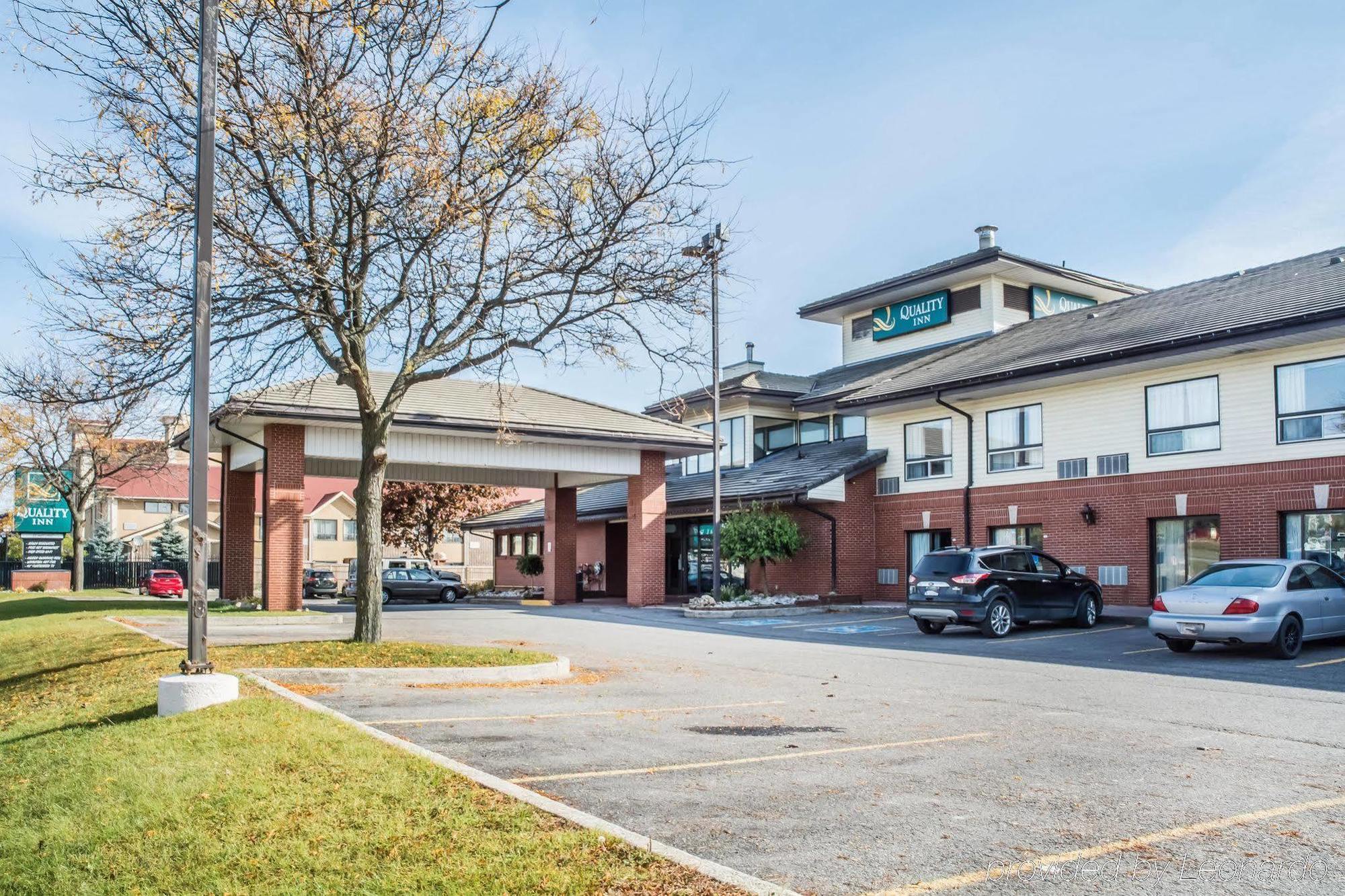 Days Inn By Wyndham Barrie Exteriér fotografie